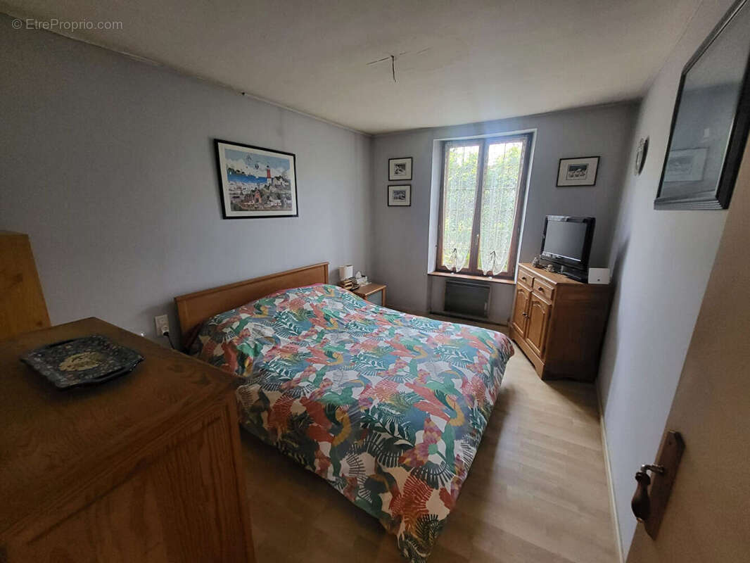 Maison à VERNOU-LA-CELLE-SUR-SEINE