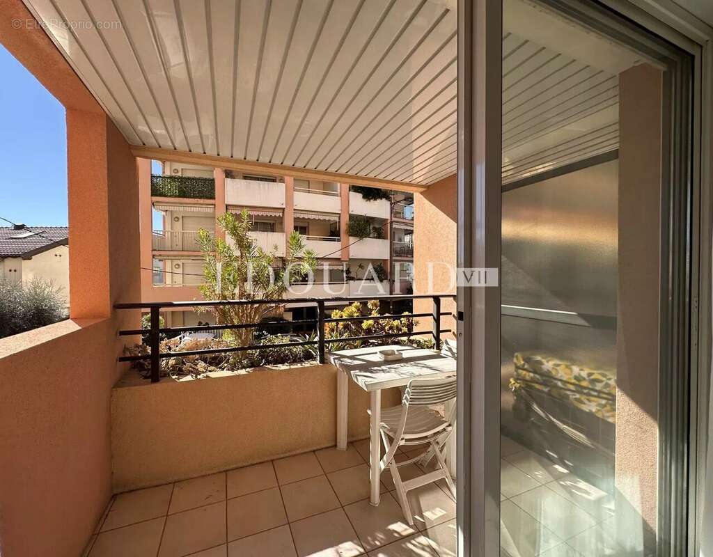 Appartement à ROQUEBRUNE-CAP-MARTIN