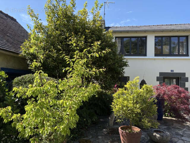 Maison à LE FAOU