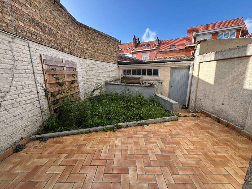 Maison à COUDEKERQUE-BRANCHE