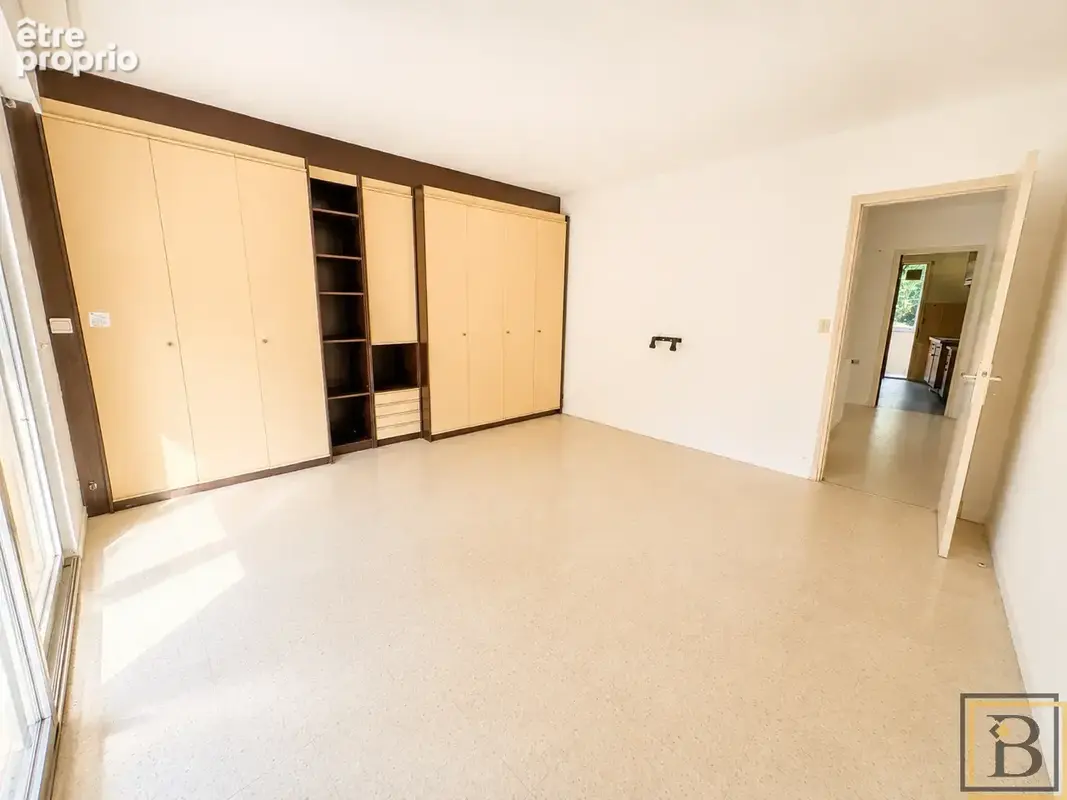 Résidence sécurisée - vaste 5 pièces de 140 m2 avec terrasse 40 m2 - photo 19