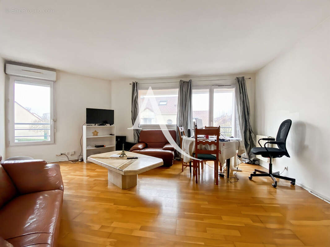 Appartement à BOIS-D'ARCY