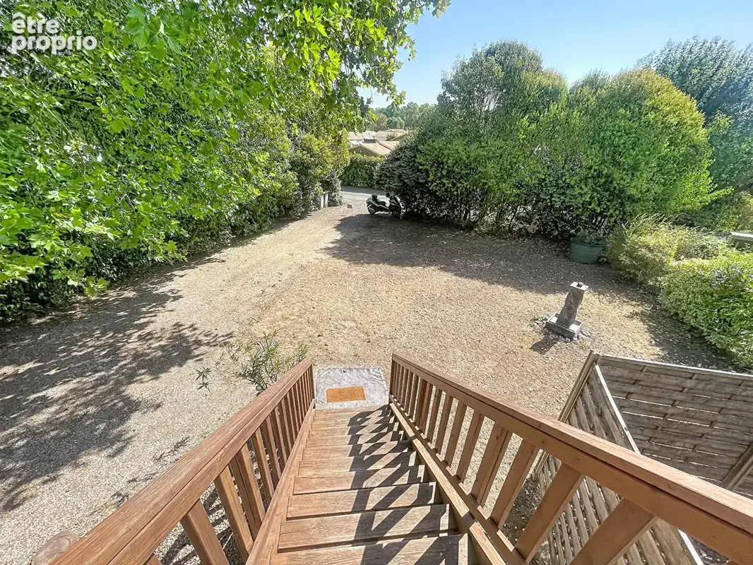 Chalet bois sur pilotis 35 m², terrasse 14m² couverte terrain 559 m² - photo 3