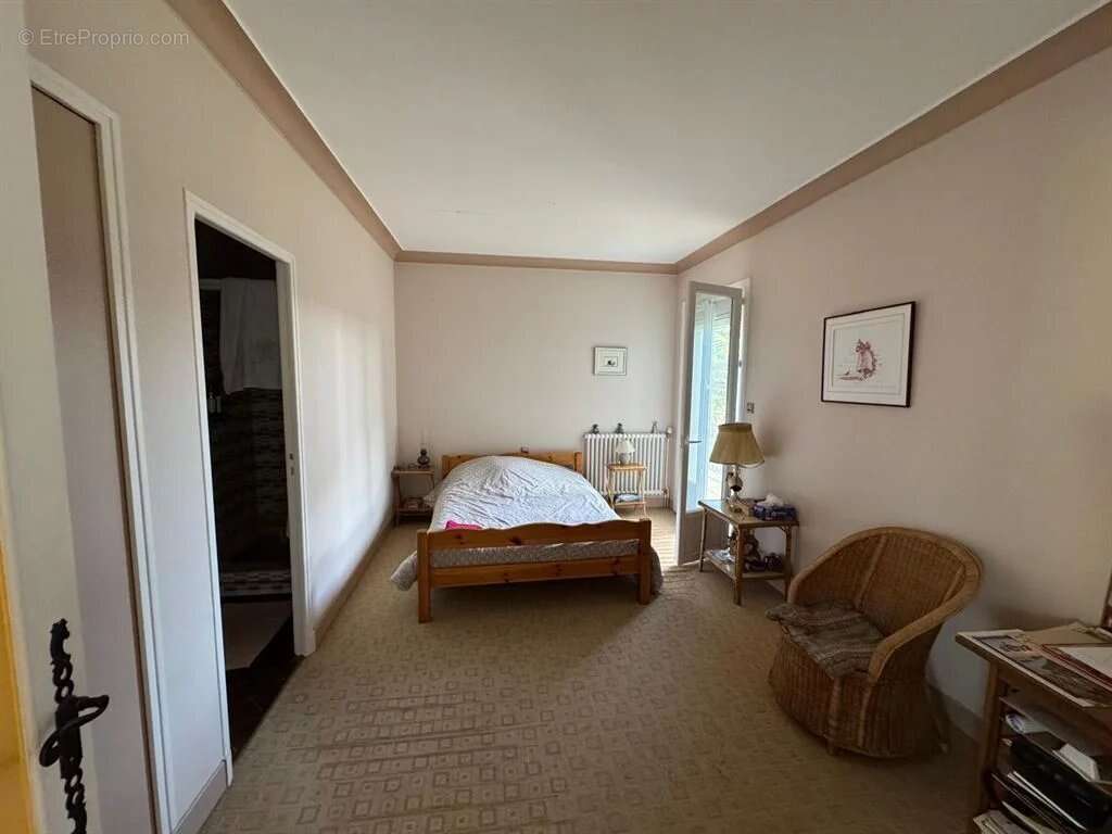 Maison à SAINT-MARTIN-DE-CRAU