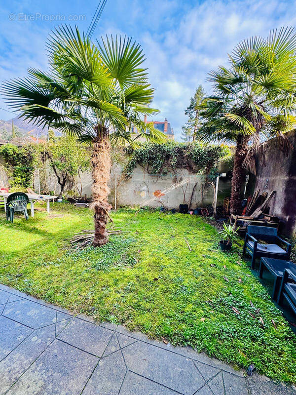 Appartement à LA TRONCHE