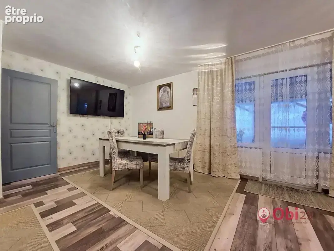 Châteauneuf-du-Faou – Maison entièrement rénovée, prête à vivre - photo 2
