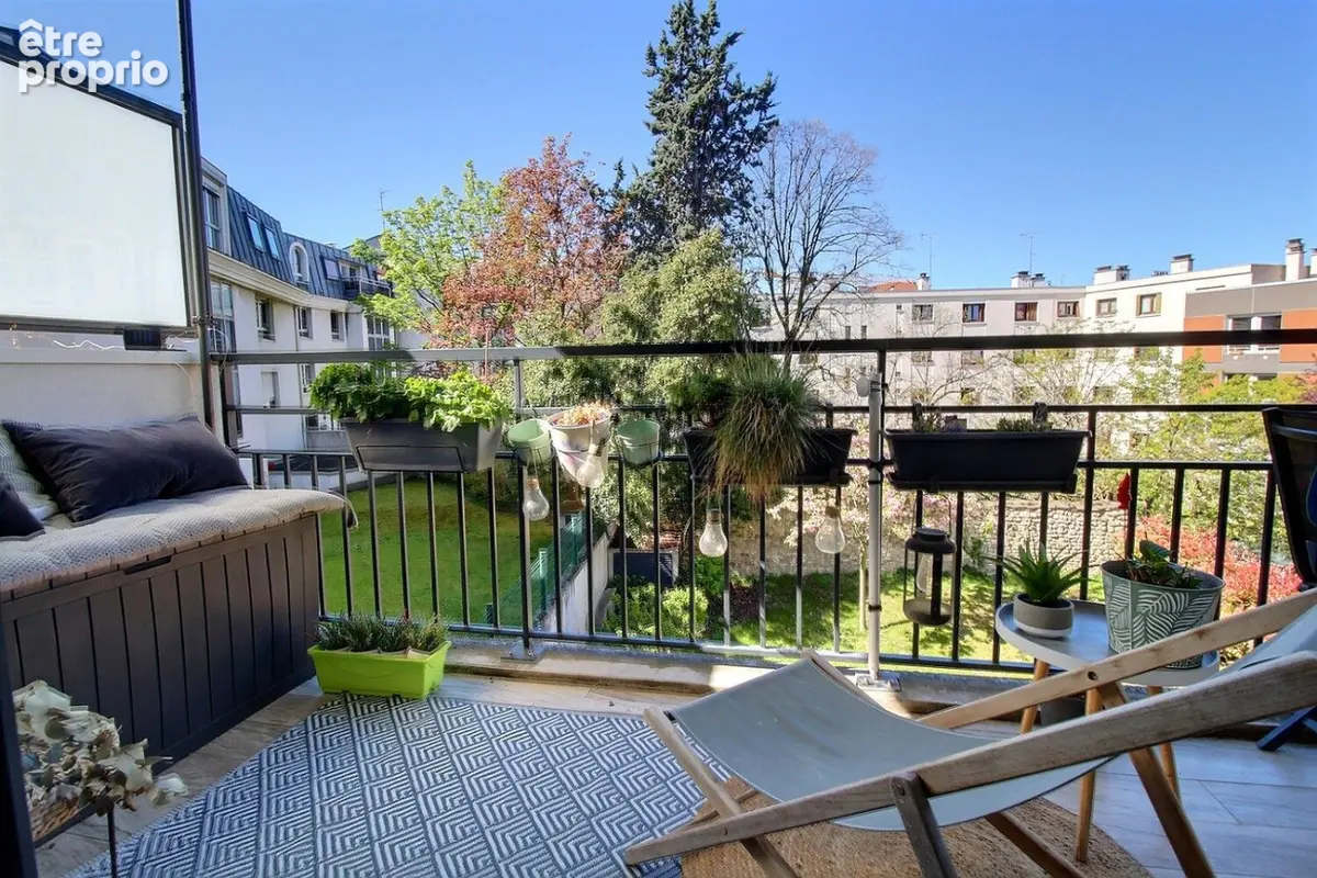 Appartement à ISSY-LES-MOULINEAUX