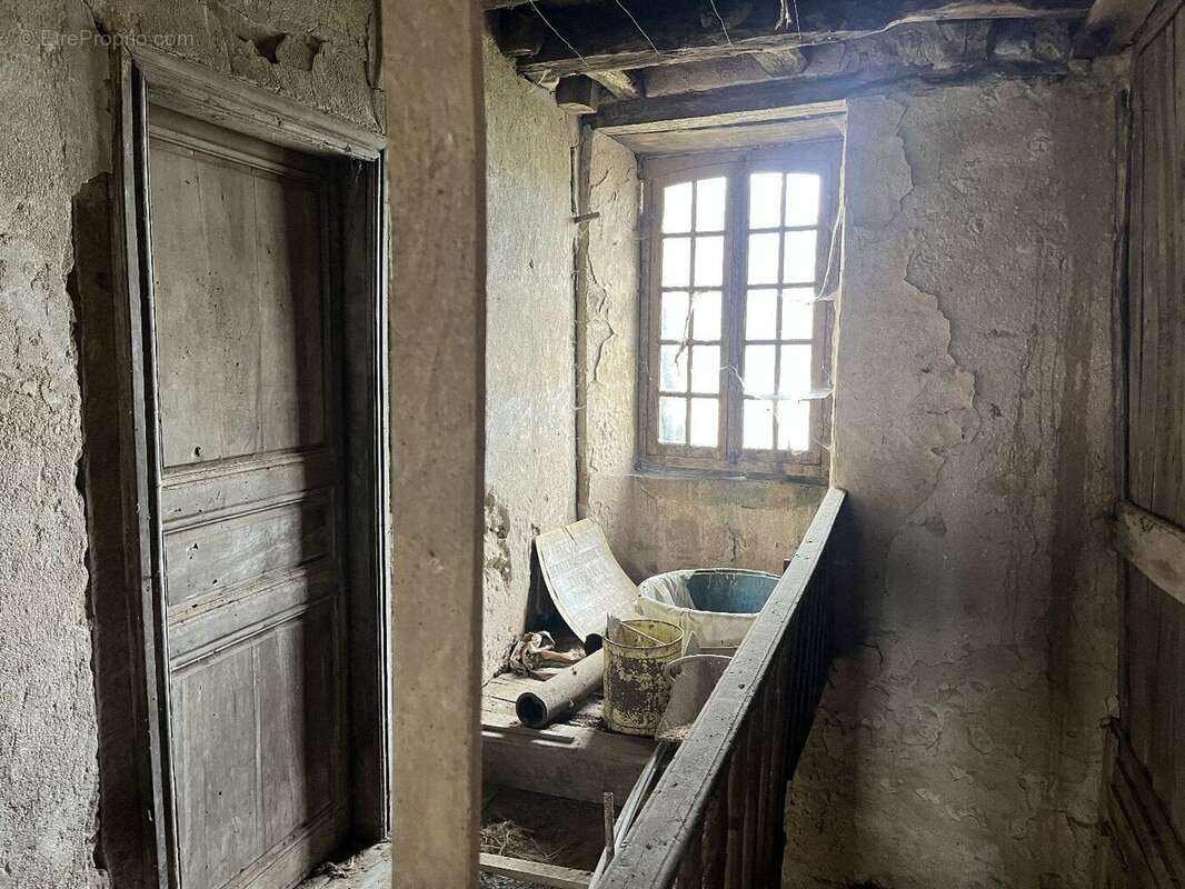 Maison de caractére à rénover aux portes du lot - photo 12