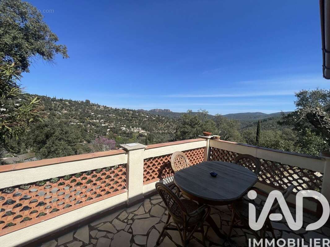 Photo 7 - Maison à LE MUY