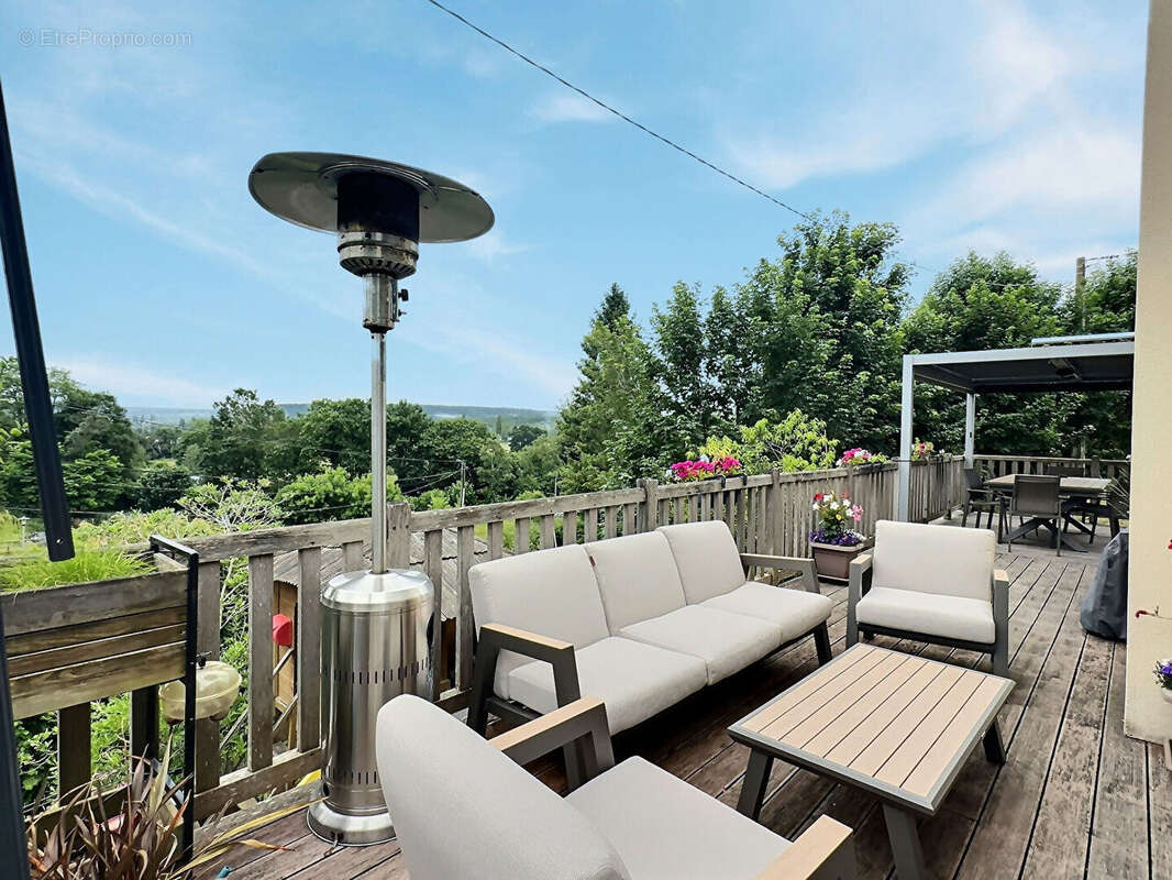 Maison à PONT-L'EVEQUE