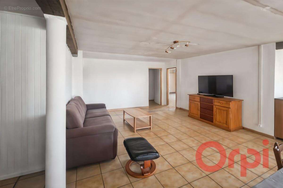 Maison à MORNAY-SUR-ALLIER