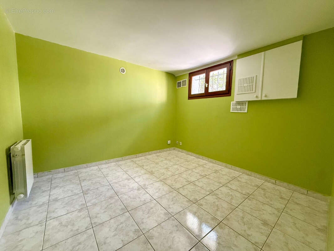 Maison à AULNAY-SOUS-BOIS