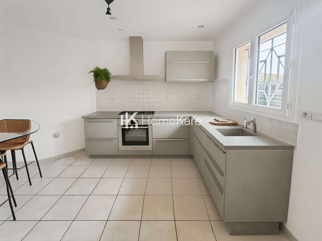 Maison 61 m² à Gujan-Mestras  - photo 2