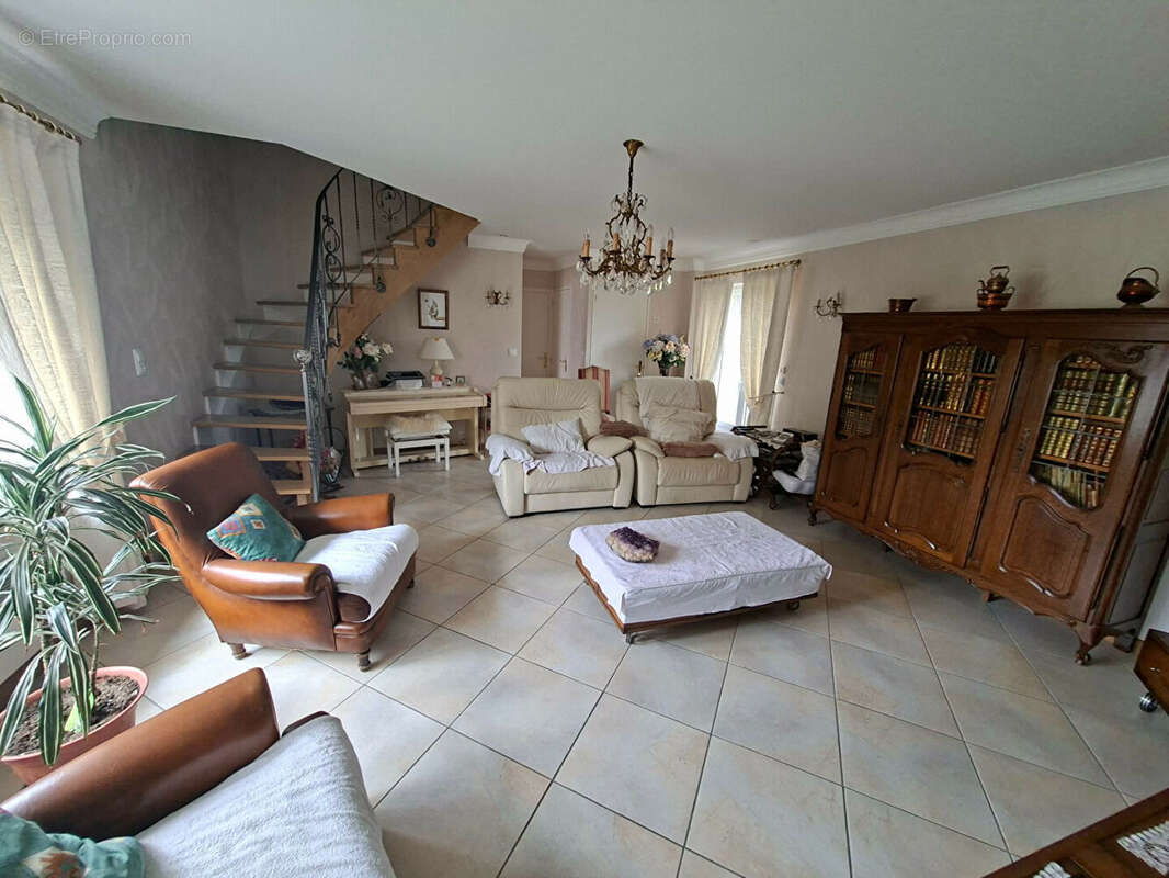 Maison à LAIGNY