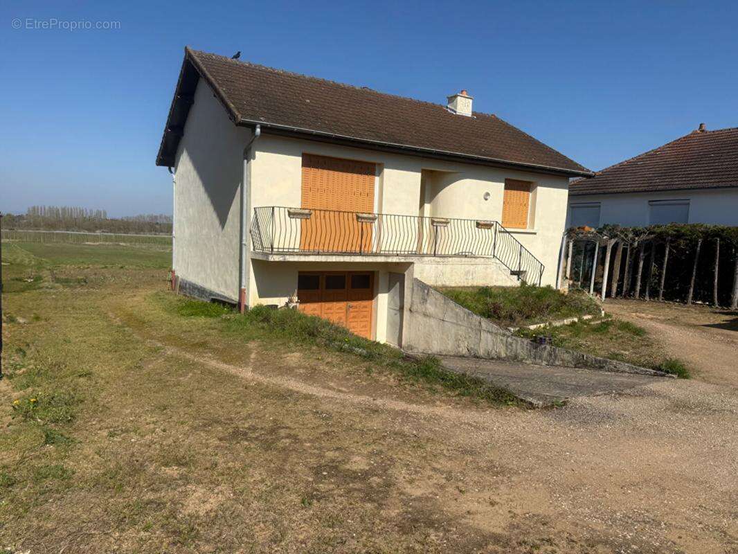Maison Saint Marcel 4 pièce(s) 76 m2 sur environ 440 à 550m² de terrain - photo 14