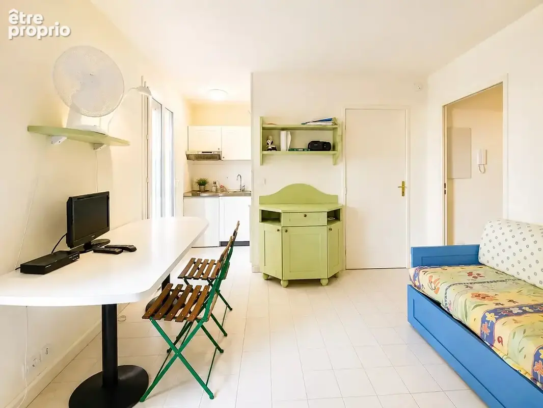 Théoule-Sur-Mer. Studio avec parking près des plages. - photo 4