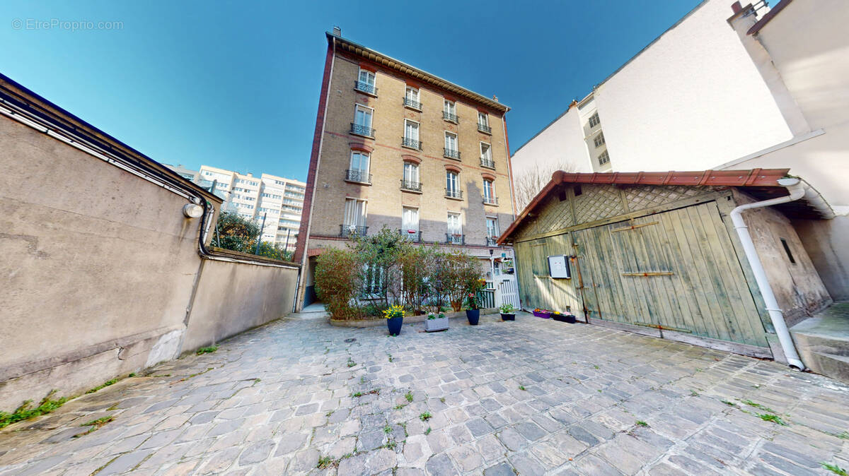 Appartement à COLOMBES