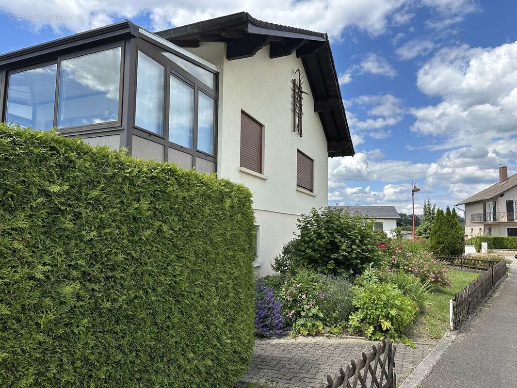 Maison à NEUFGRANGE