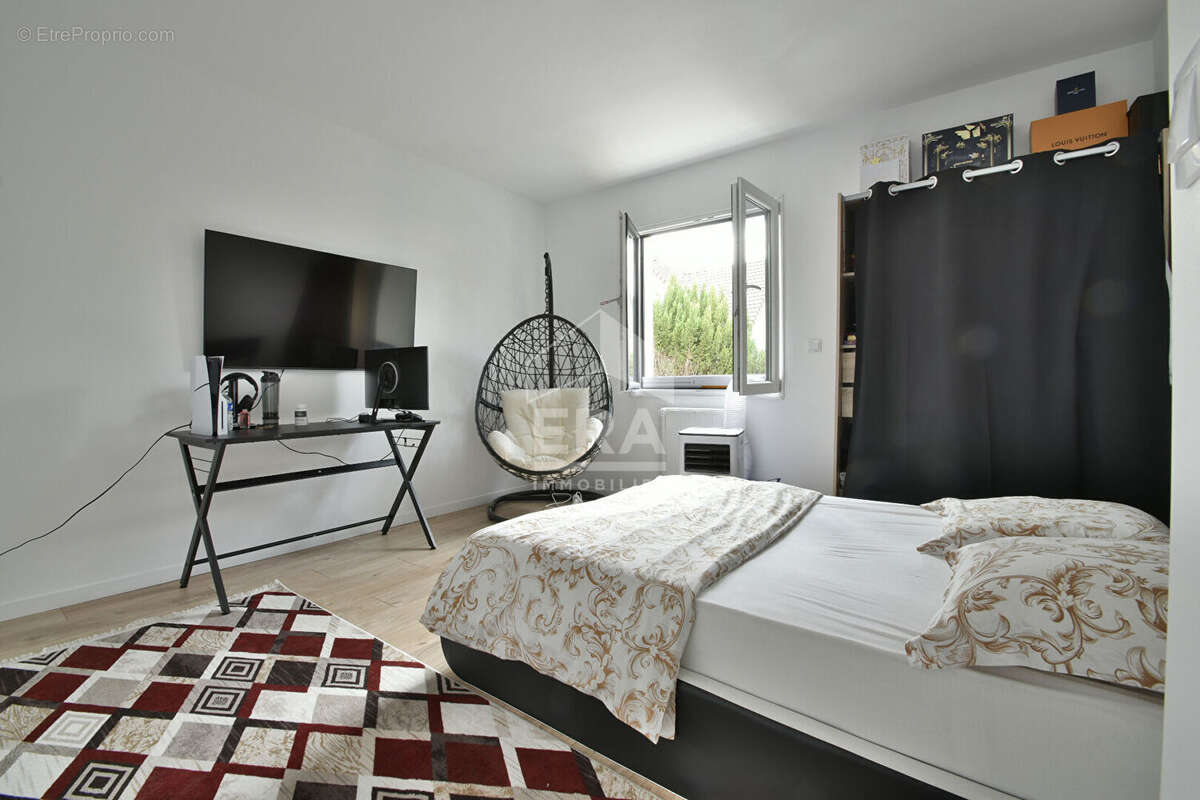Maison 138m² à galluis - photo 17
