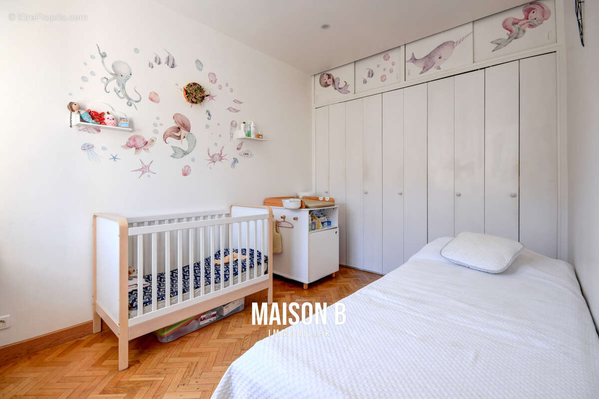 Appartement à MARSEILLE-8E