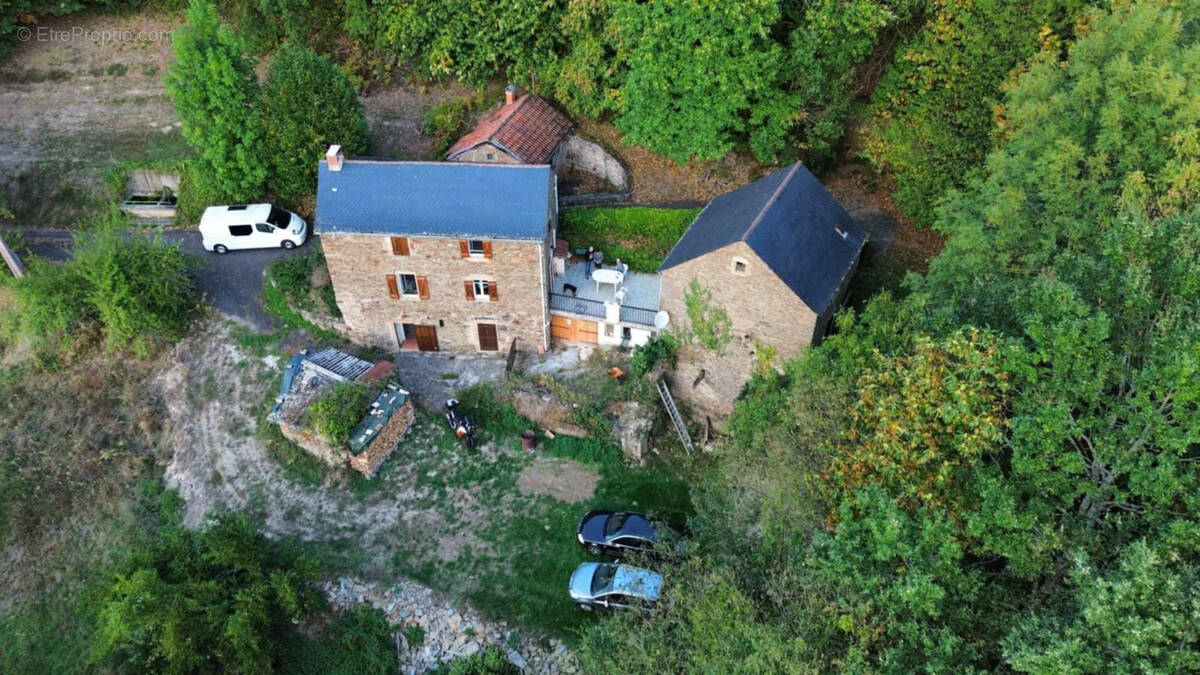 Maison à COUPIAC