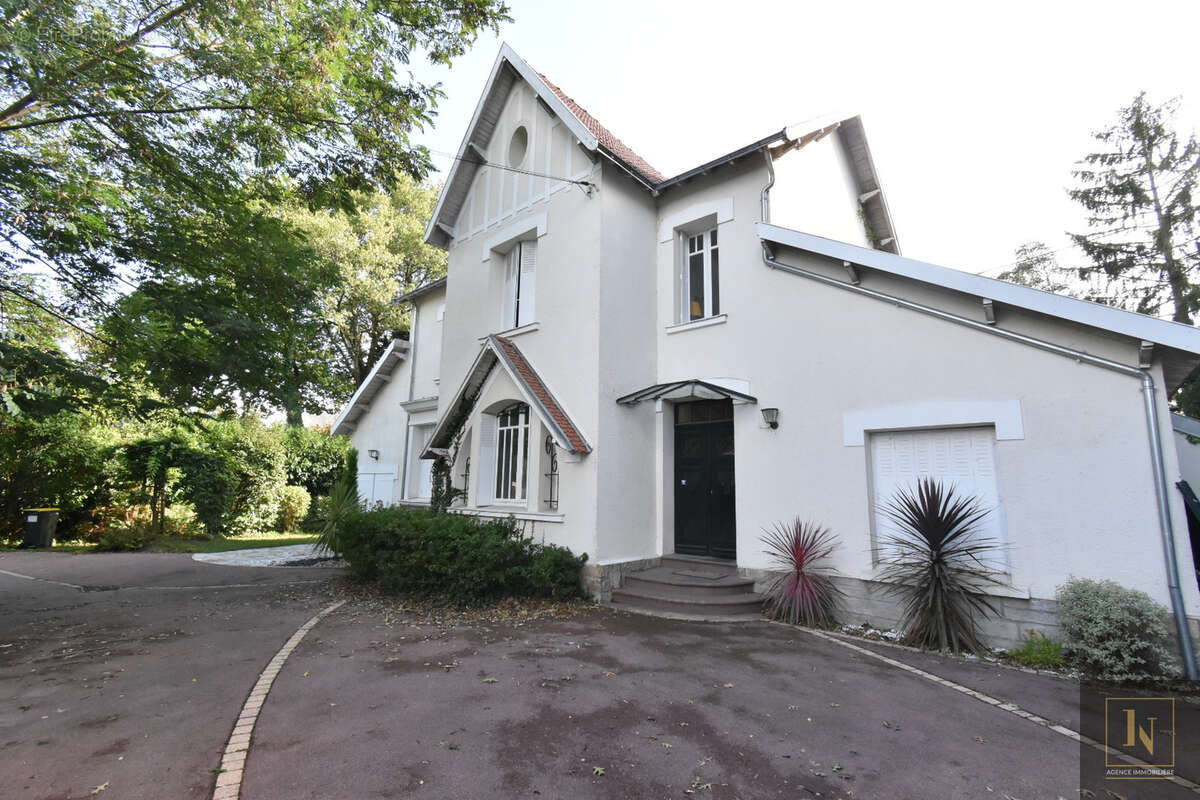 Maison à ORVAULT