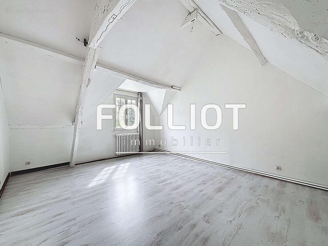 Maison à SAINT-AUBIN-DES-PREAUX