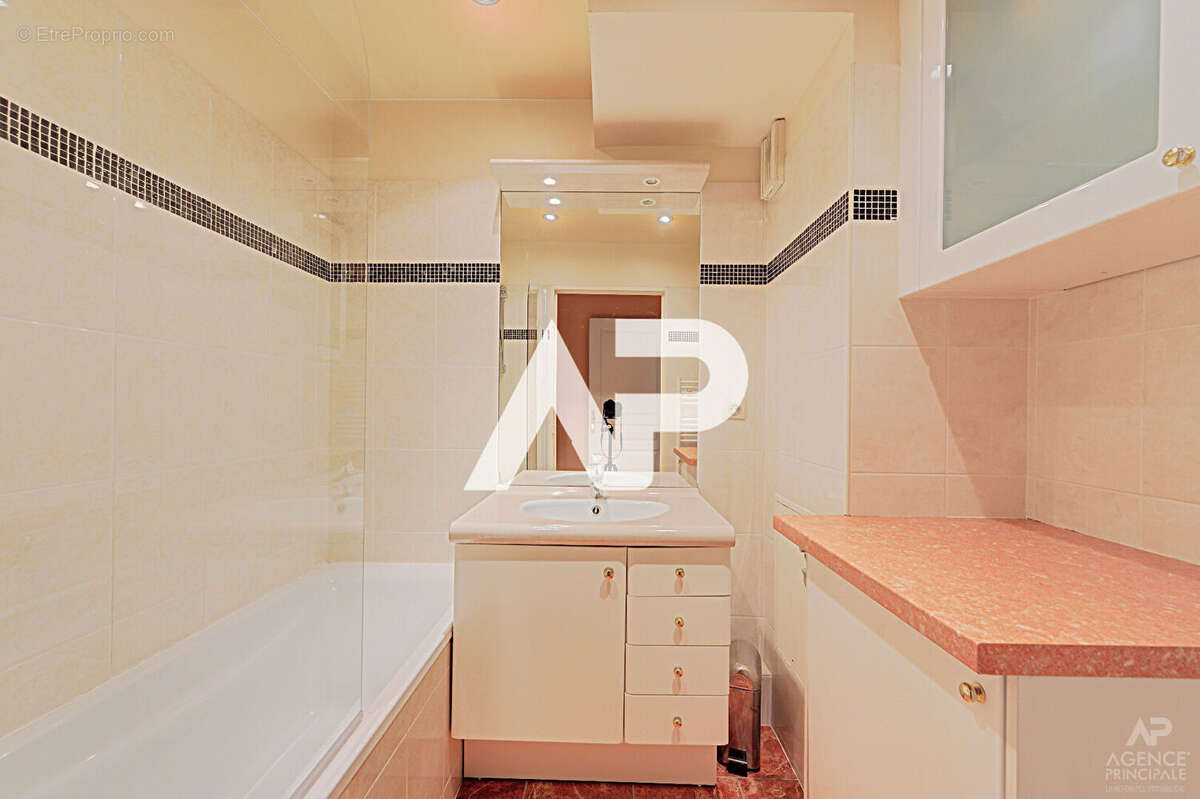 Appartement à RUEIL-MALMAISON