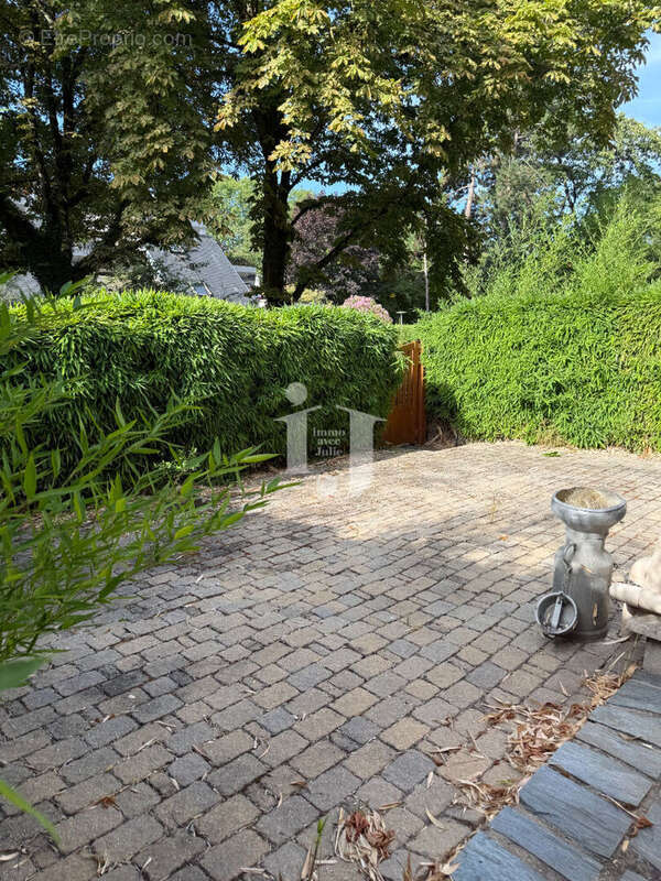2 pieces avec terrasse quartier des Econdeaux - photo 3