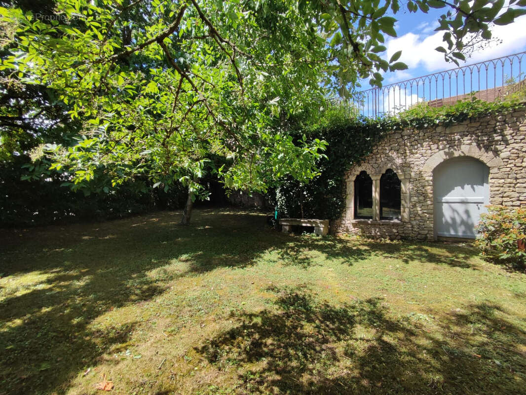 Maison à AUNAY-SOUS-AUNEAU