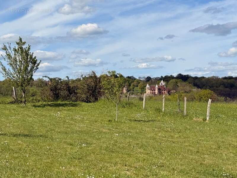 Maison à FRESSELINES