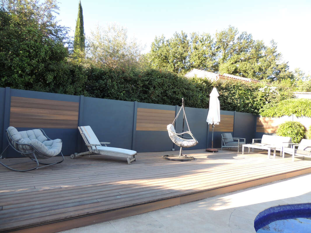 Exclusivite: vente d'une maison architecte 5 p - 4 ch avec terrasse et piscine a brignoles - photo 20