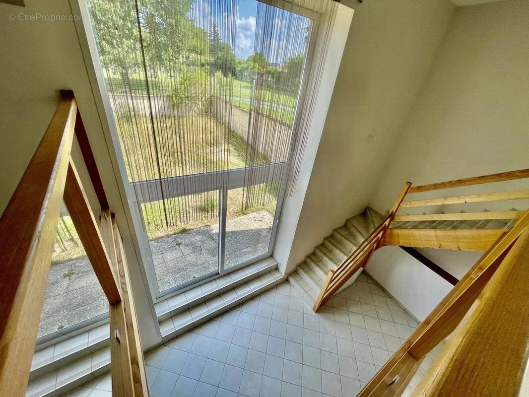 Maison à FROIDMONT-COHARTILLE