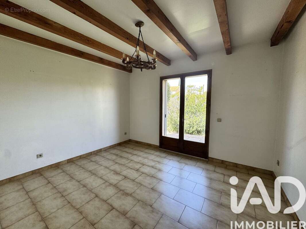 Maison 133 m² à Pourrieres  - photo 8