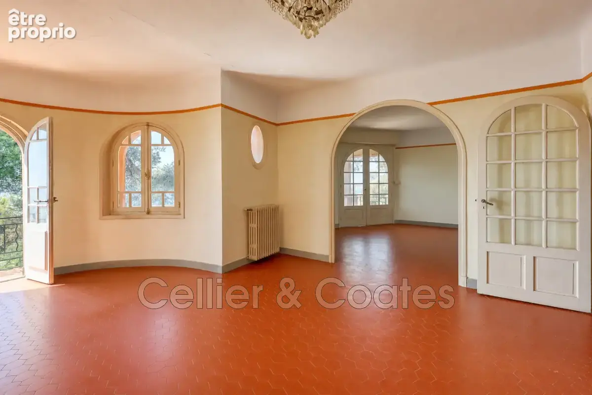 Maison 172 m² à Le Lavandou  - photo 7