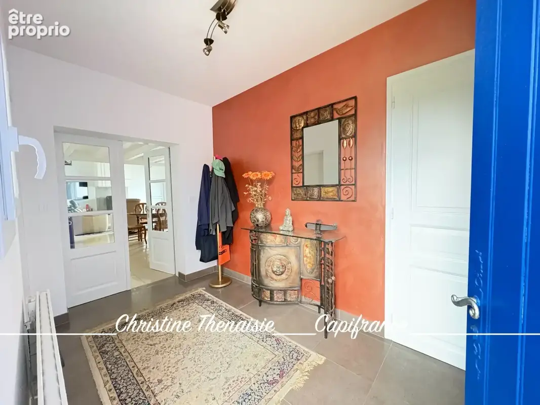 Maison à vendre 6 pièces 4 chambres - piscine chauffee - garage - terrain  saint gilles croix de vie (85) - photo 4