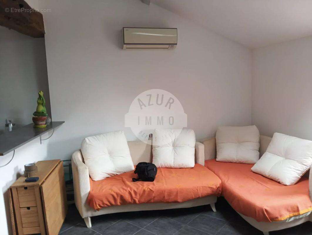 Appartement t3 excellent etat 73 m² - photo 9
