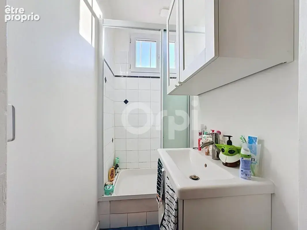 Invest locatif • bel ancien • secteur recherché - photo 8
