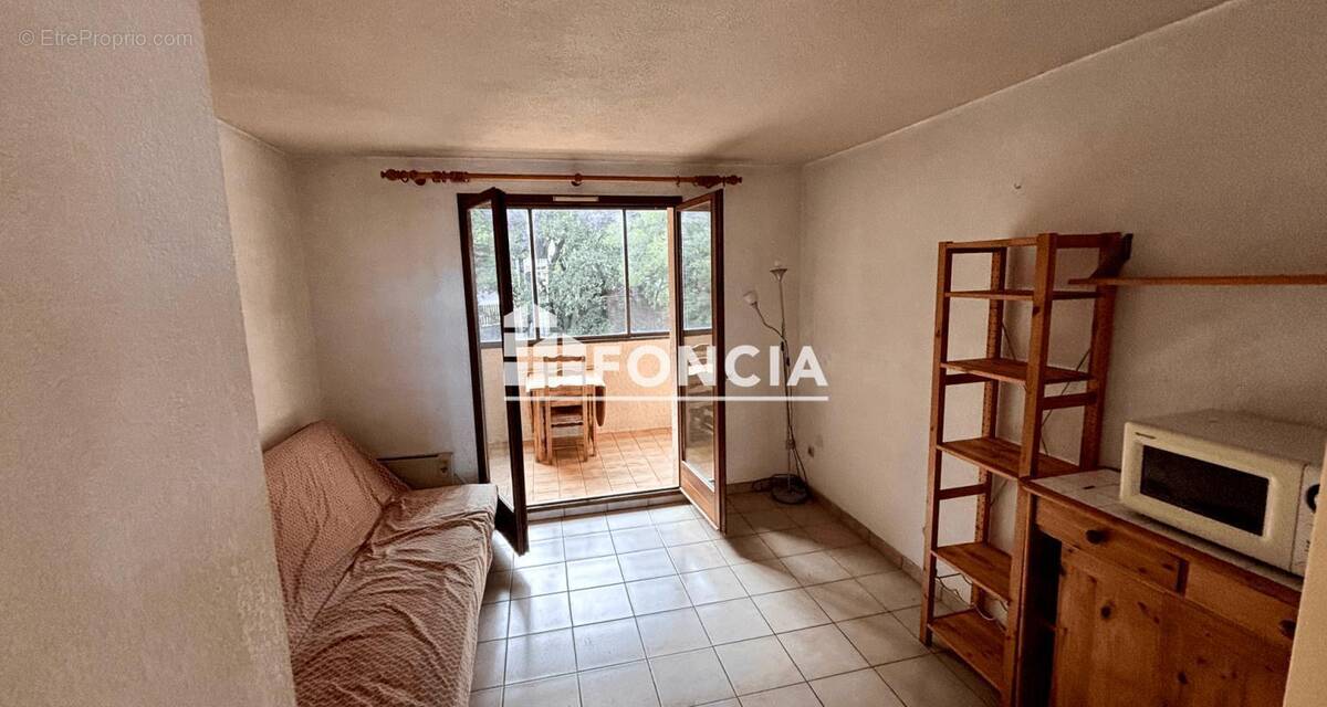 Appartement à BORMES-LES-MIMOSAS