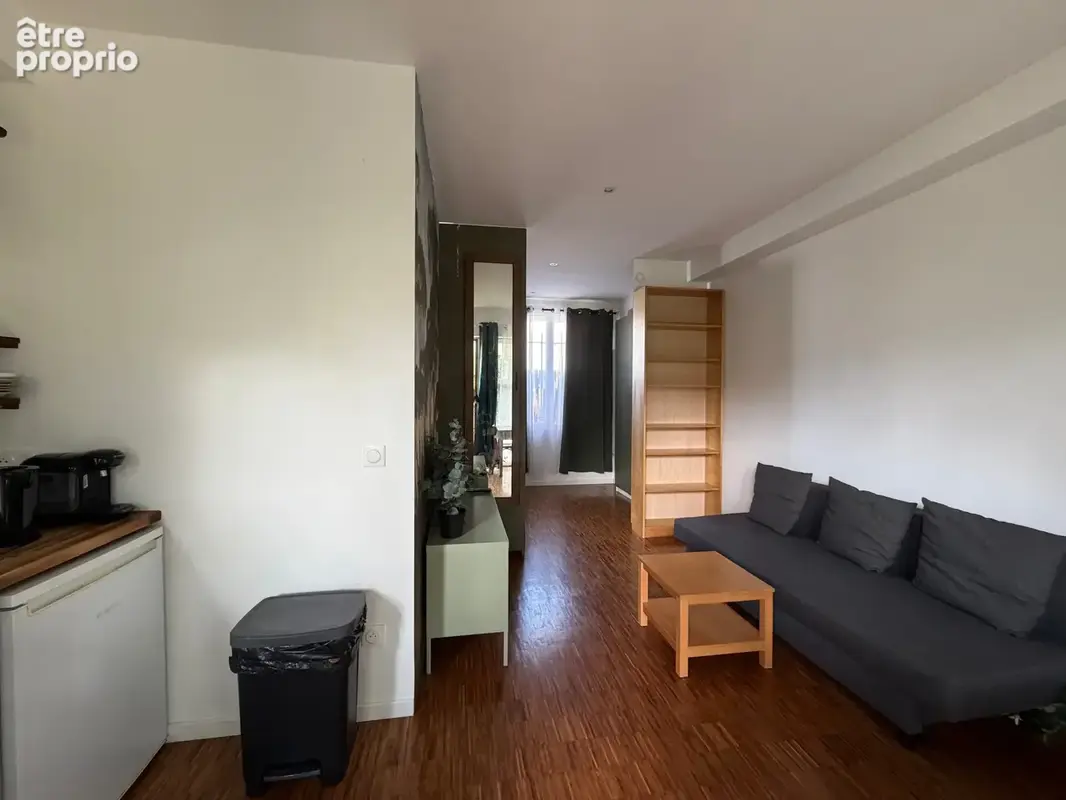 Maison/loft sur trois niveaux (170m2), calme, lumineuse, dans un cadre verdoyant - photo 16