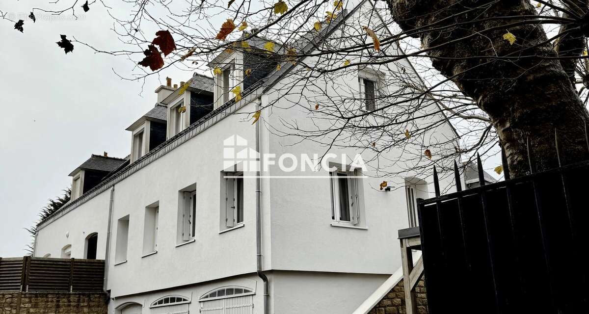 Appartement à LARMOR-PLAGE