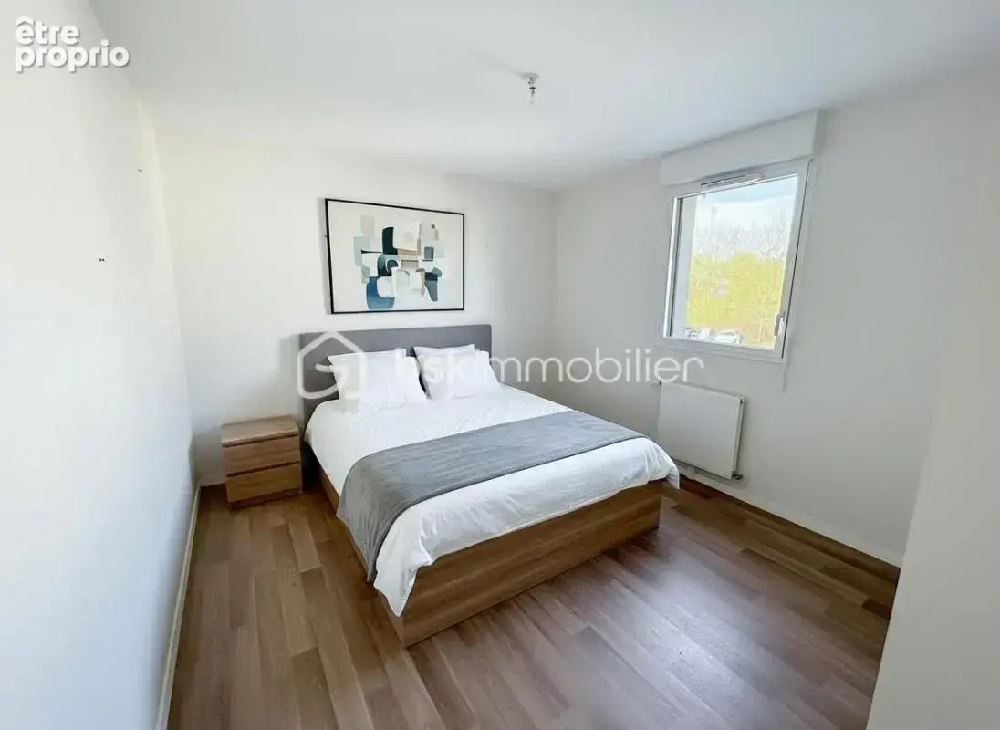 MORDELLES – T3 lumineux de 65 m² avec grand balcon plein sud et parking - photo 4
