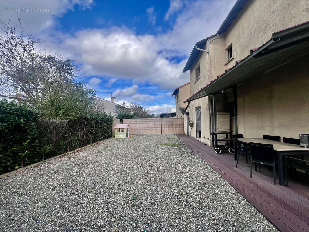 Maison à VILLENEUVE-TOLOSANE