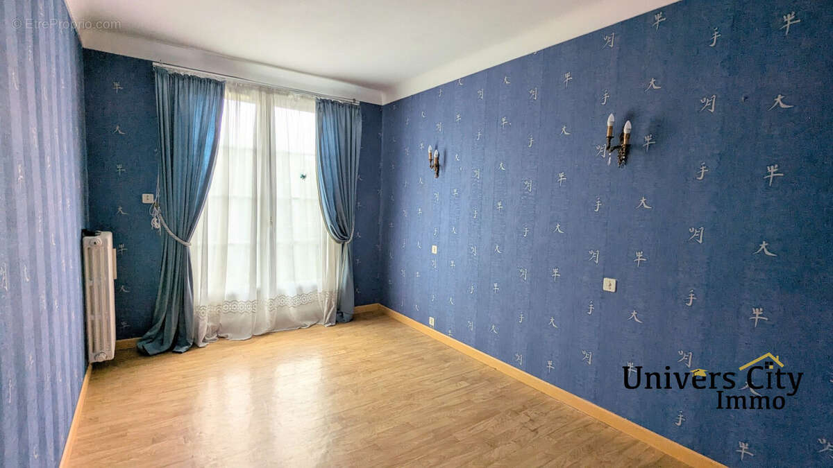 Maison à SAINT-SEBASTIEN-SUR-LOIRE