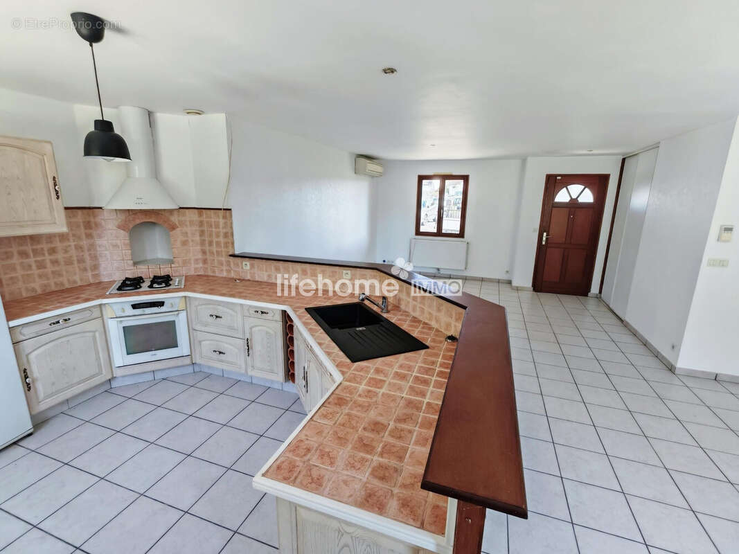 Maison à VILLEDIEU-SUR-INDRE