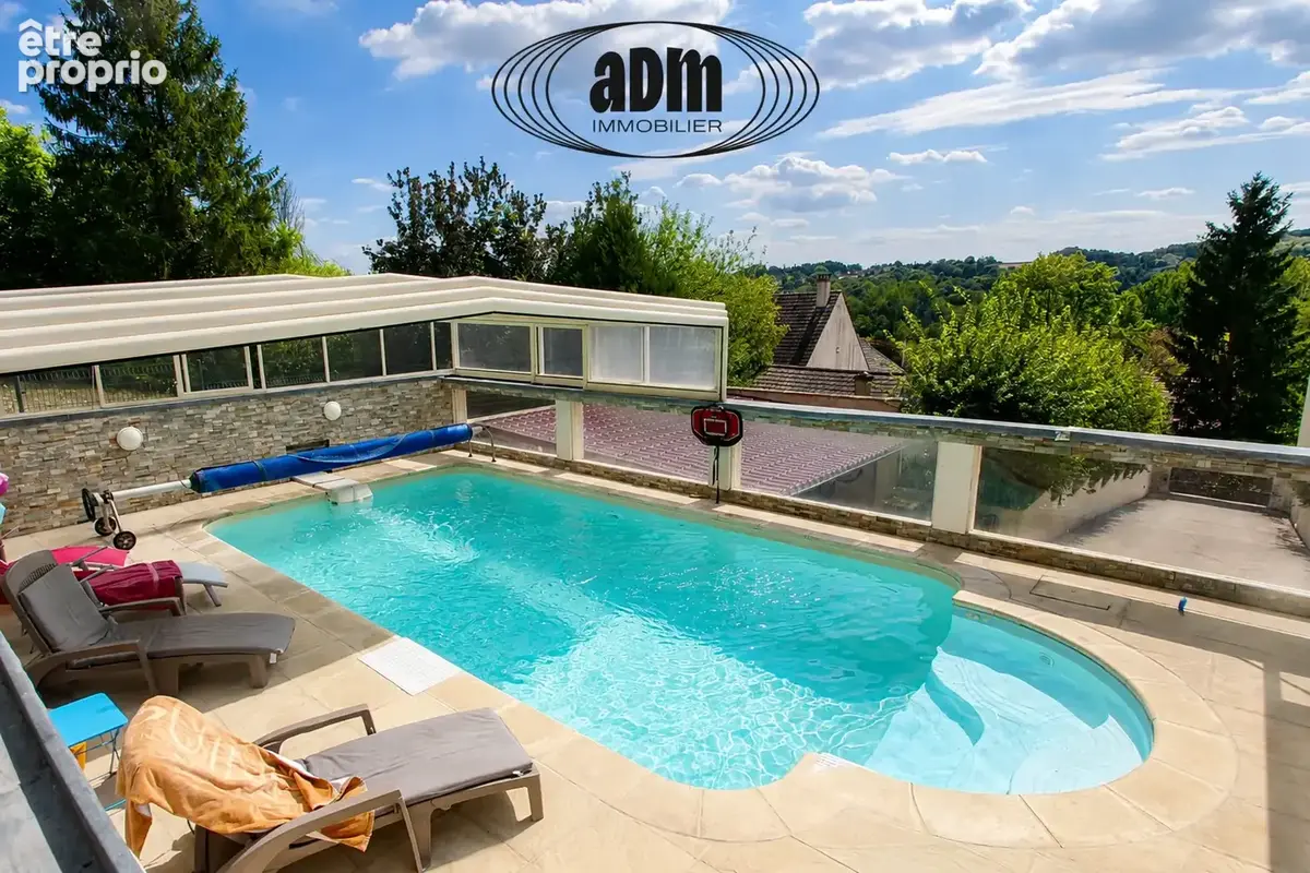 maison avec piscine, zone non-inondable - photo 2