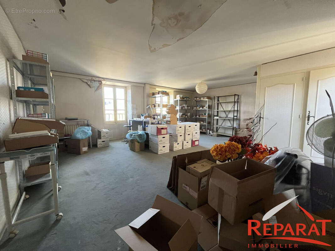 Appartement à GENIS