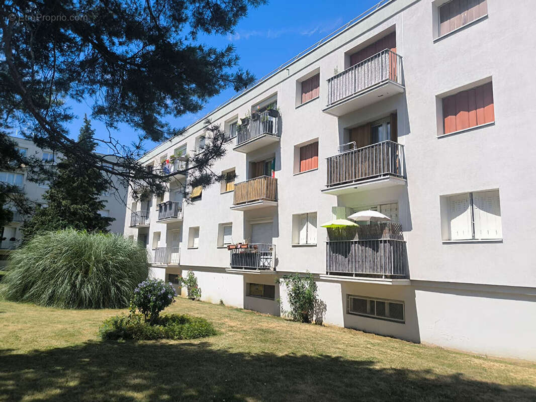 Appartement à VILLIERS-SUR-MARNE