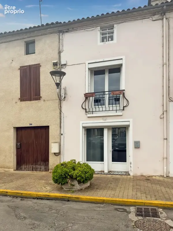 Dpt Landes (40), à vendre AIRE SUR L'ADOUR maison de ville T3 de 90 m² habitables + grenier, au centre-ville et au calme - photo 1