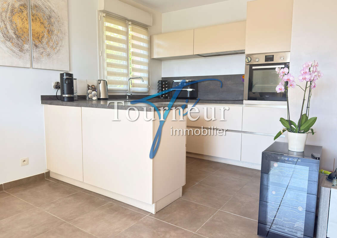 Appartement à SANARY-SUR-MER